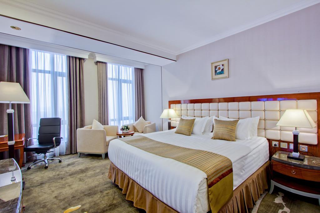 Hotel Lulu Bişkek Dış mekan fotoğraf